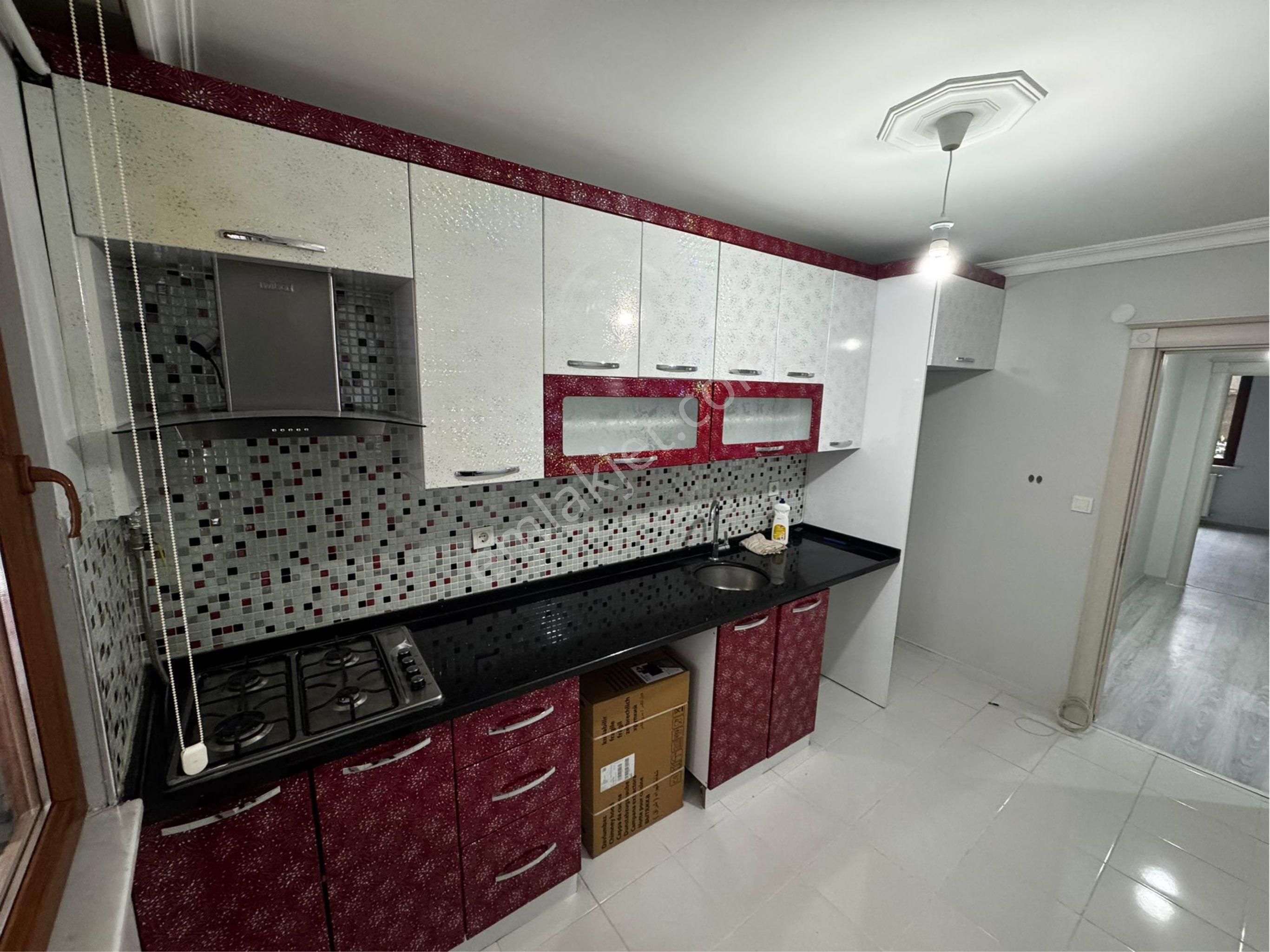 Sultangazi Uğur Mumcu Mah Kiralık Yüksek Giriş - Görsel 4