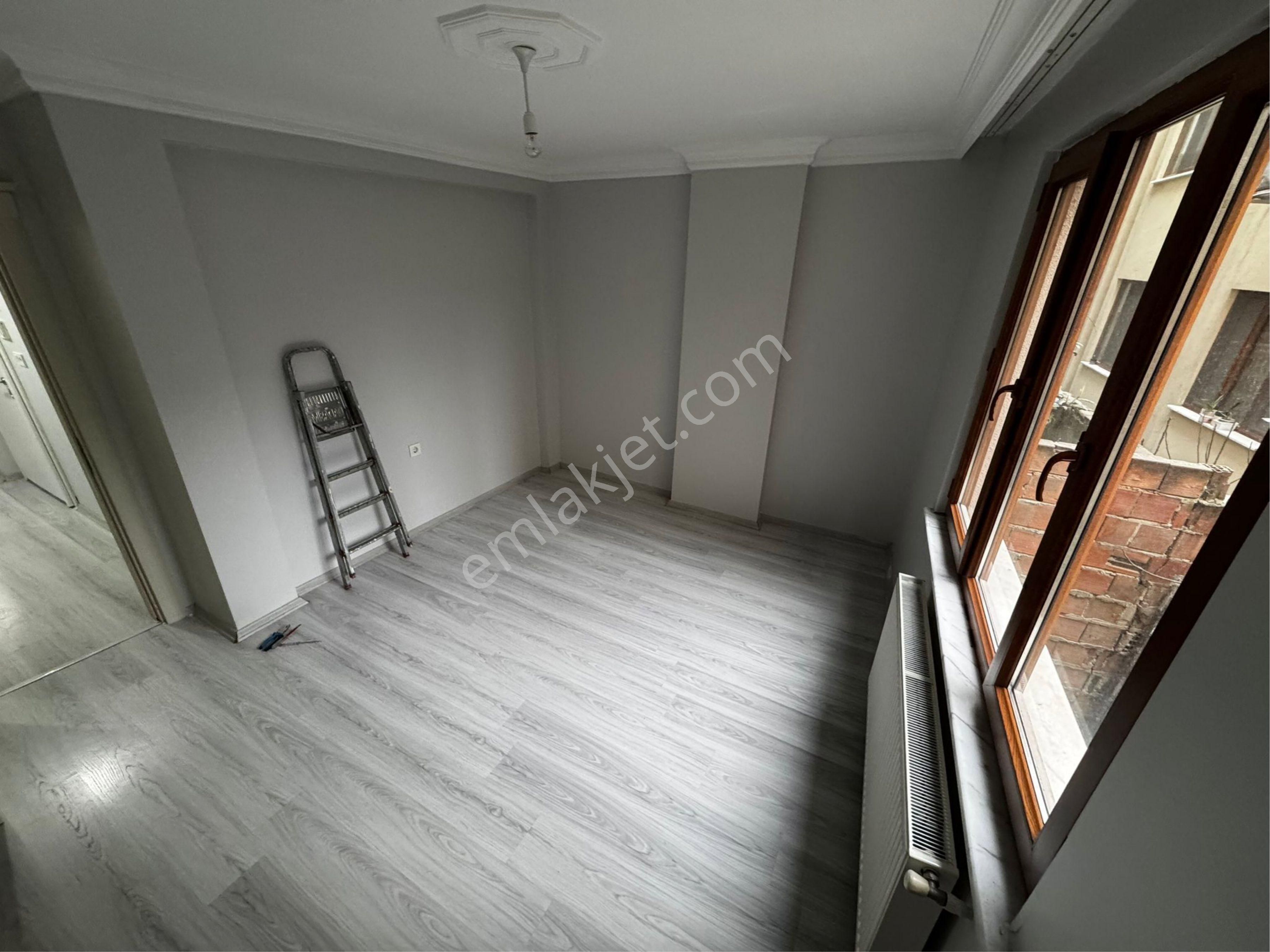 Sultangazi Uğur Mumcu Mah Kiralık Yüksek Giriş - Görsel 3