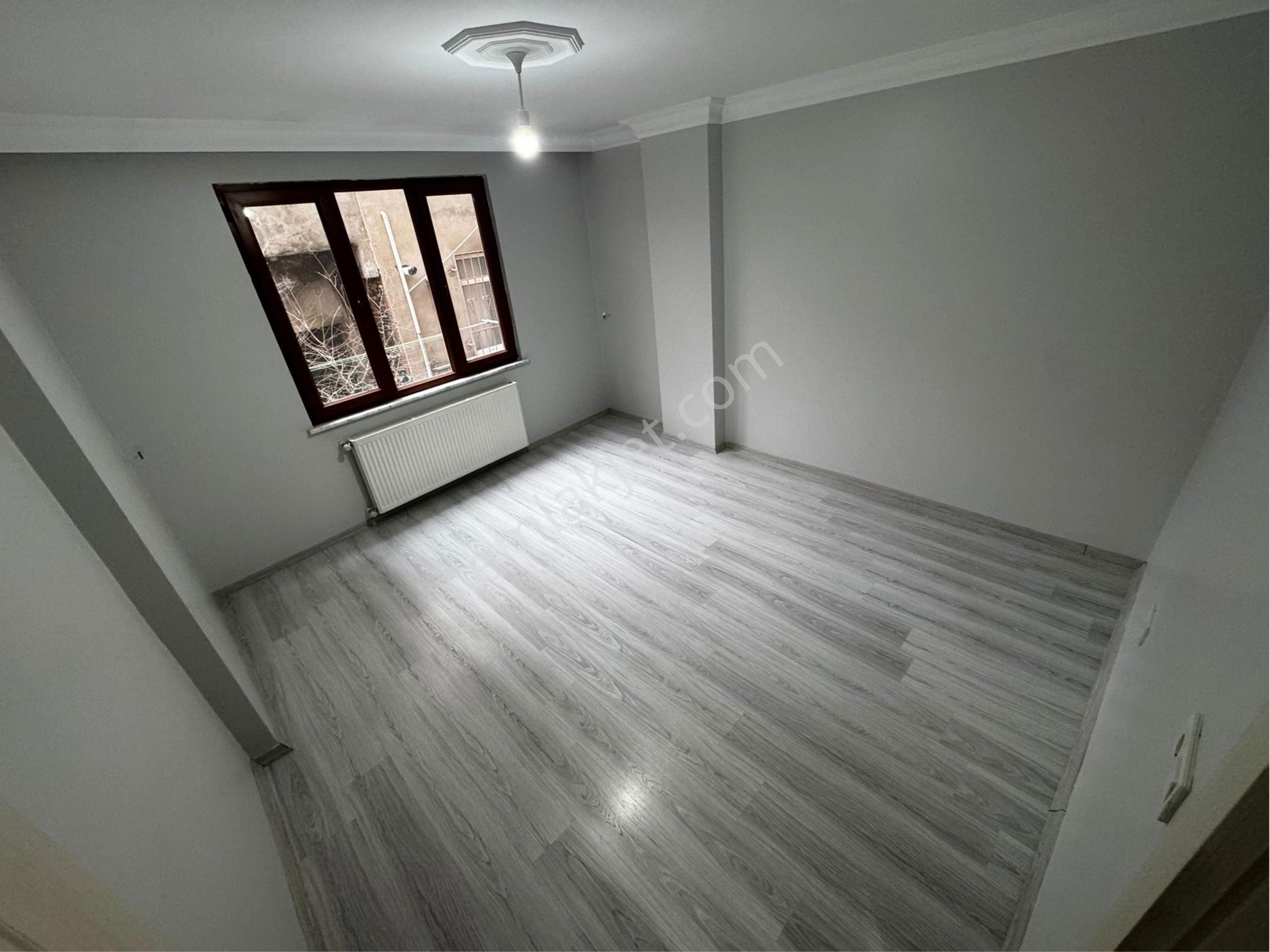 Sultangazi Uğur Mumcu Mah Kiralık Yüksek Giriş - Görsel 10