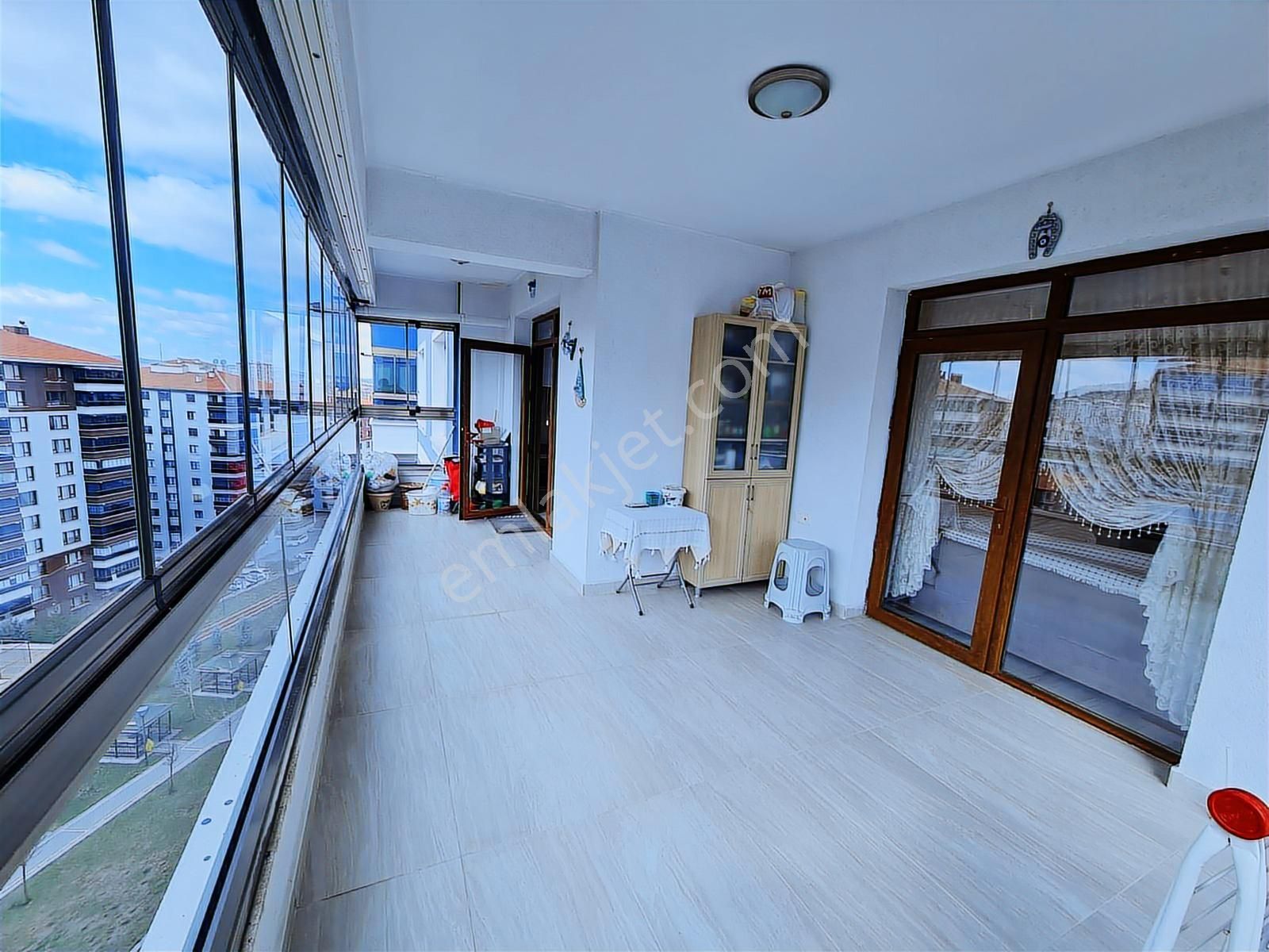 Karapurcek Mahallesinin En Gucel Sitesinde 9 Katta 3+1 Ful Attı - Görsel 16