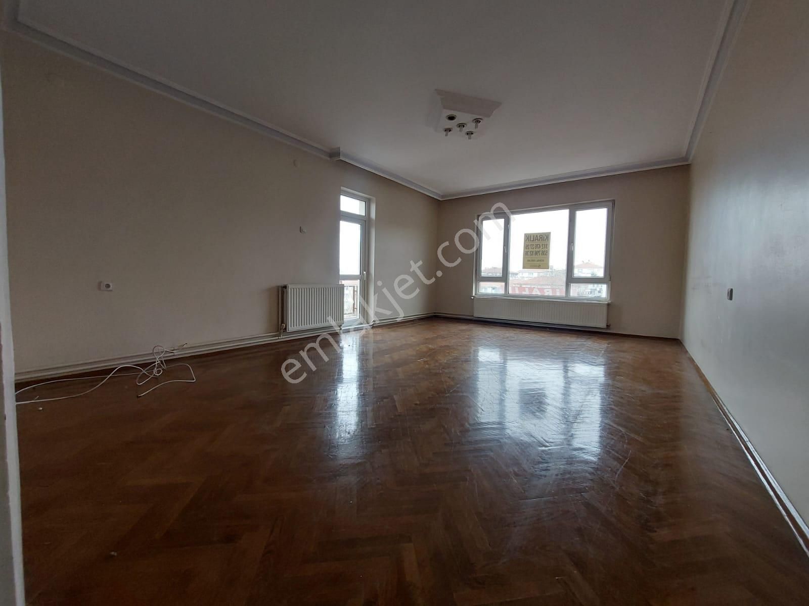 Göraldan 3+1 Park Manzaralı Bağımsız Salon Çetin Emeç Yakını - Görsel 3