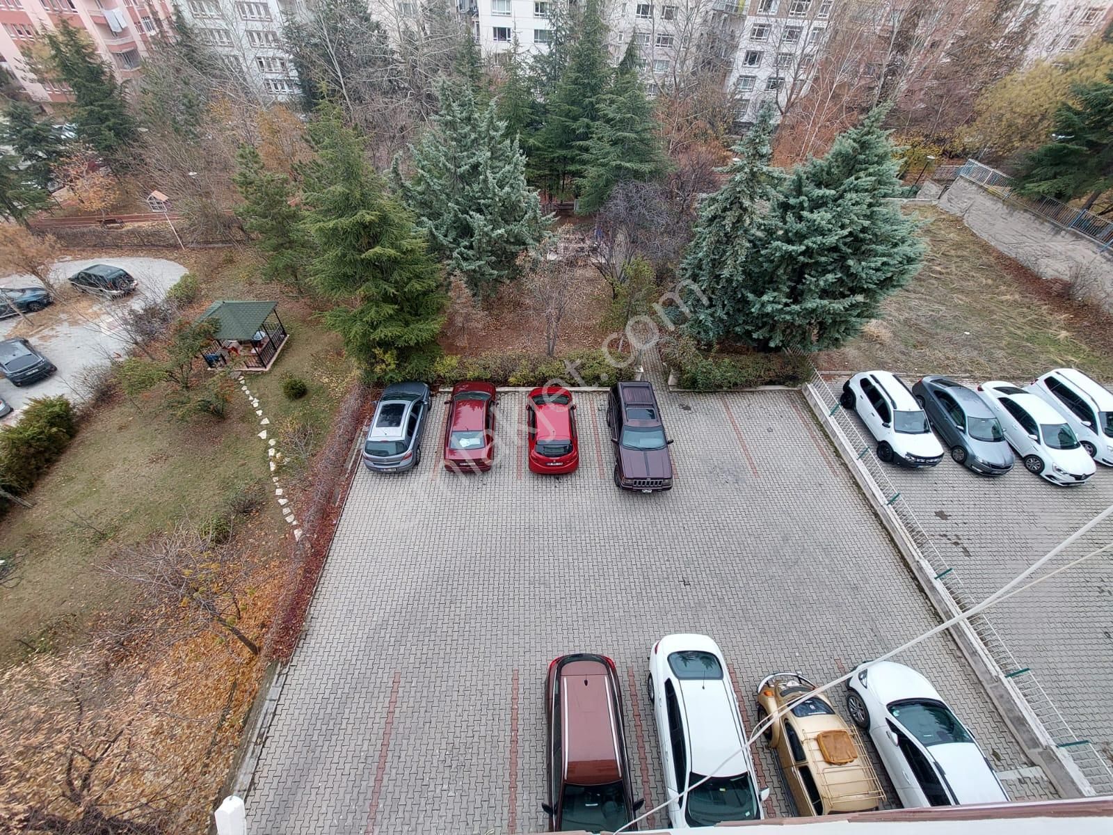 Göraldan 3+1 Park Manzaralı Bağımsız Salon Çetin Emeç Yakını - Görsel 11