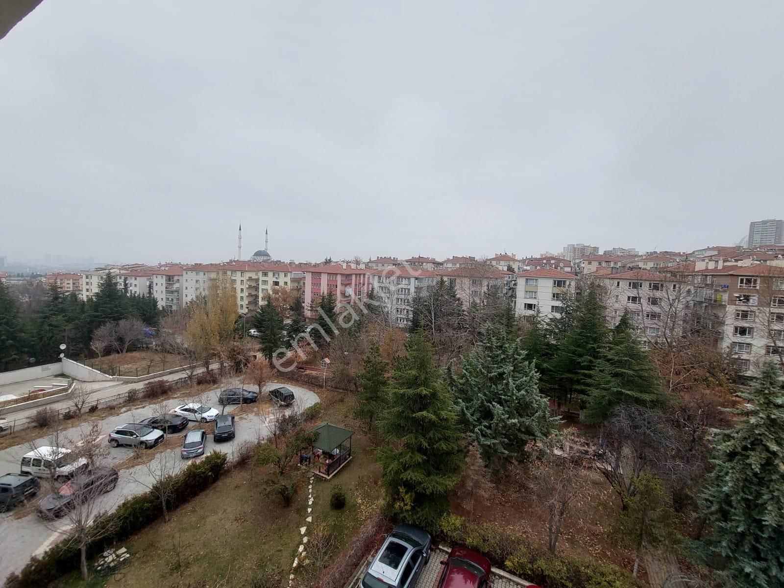 Göraldan 3+1 Park Manzaralı Bağımsız Salon Çetin Emeç Yakını