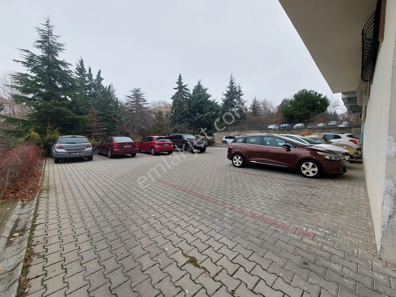 Göraldan 3+1 Park Manzaralı Bağımsız Salon Çetin Emeç Yakını - Görsel 15