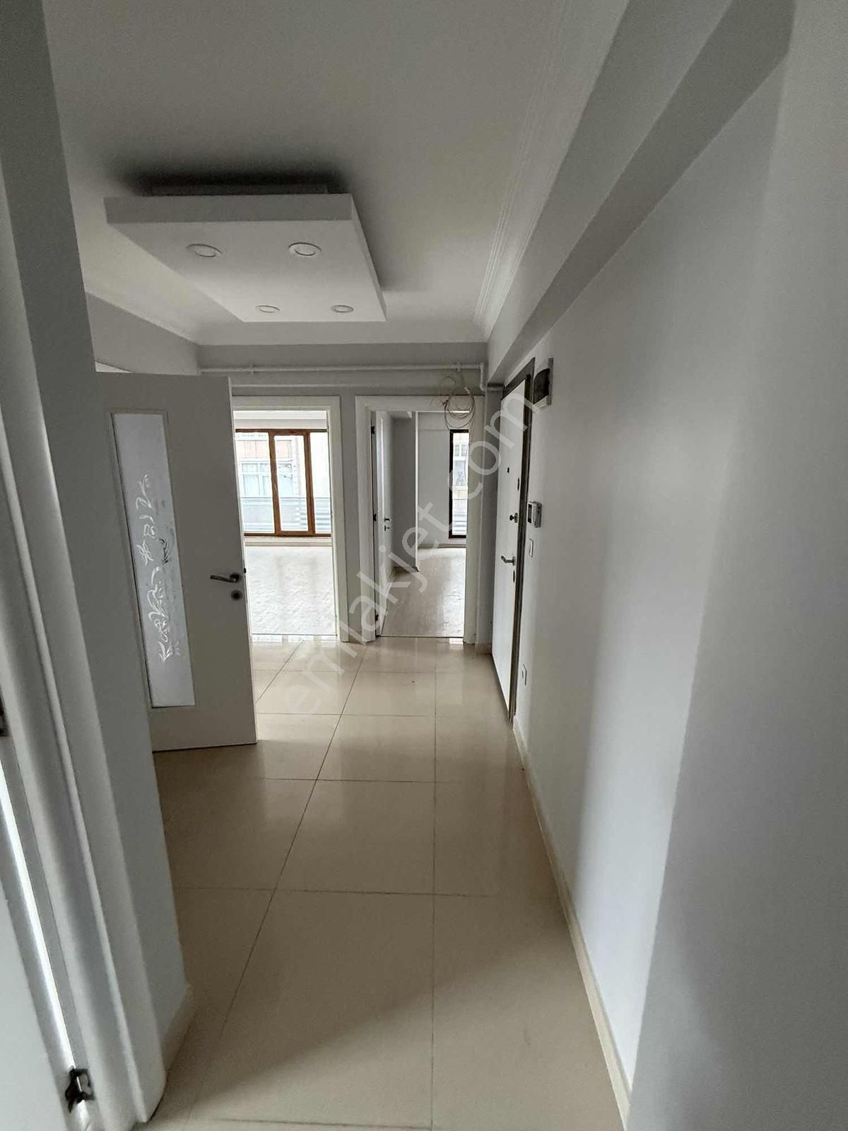 Yeşilova Mahallesi'nde 3 + 1 Birinci Kat Daire - Görsel 25