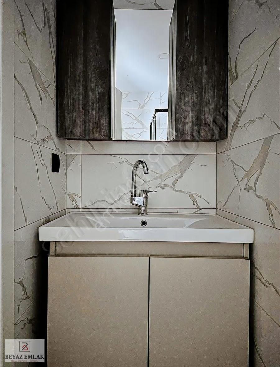 Ayanoğlu Mahallesinde Havuzlu Site İçinde Satılık Sıfır 1+1 - Görsel 9