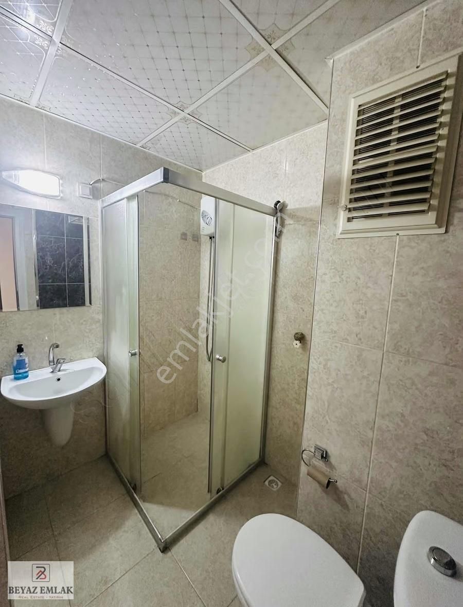 Ulusoy Caddesinde Üniye Yakın Ara Katta Eşyalı Kullanışlı 2+0