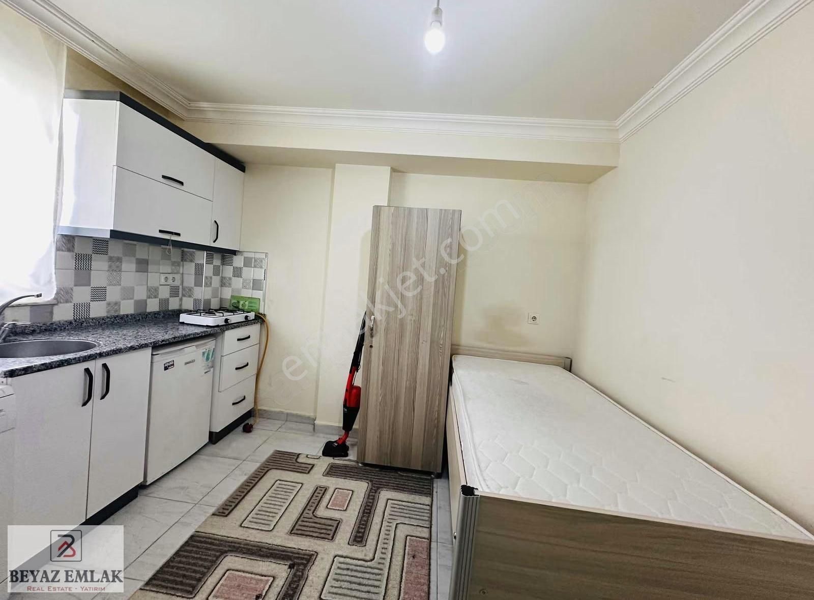 Kafeler Caddesinde Elek. Su Dahil Eşyalı 1+0 - Görsel 3