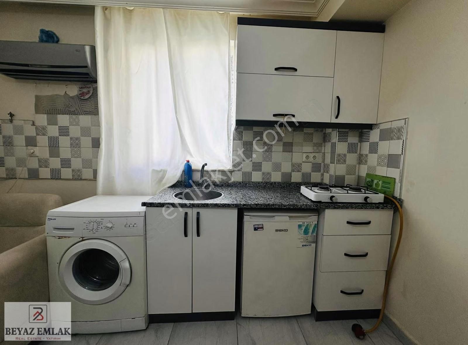 Kafeler Caddesinde Elek. Su Dahil Eşyalı 1+0 - Görsel 11