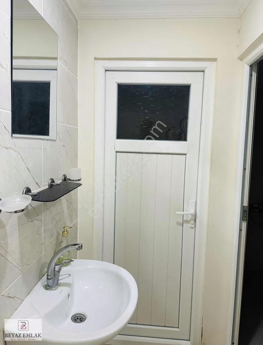 Kafeler Caddesinde Elek. Su Dahil Eşyalı 1+0 - Görsel 13