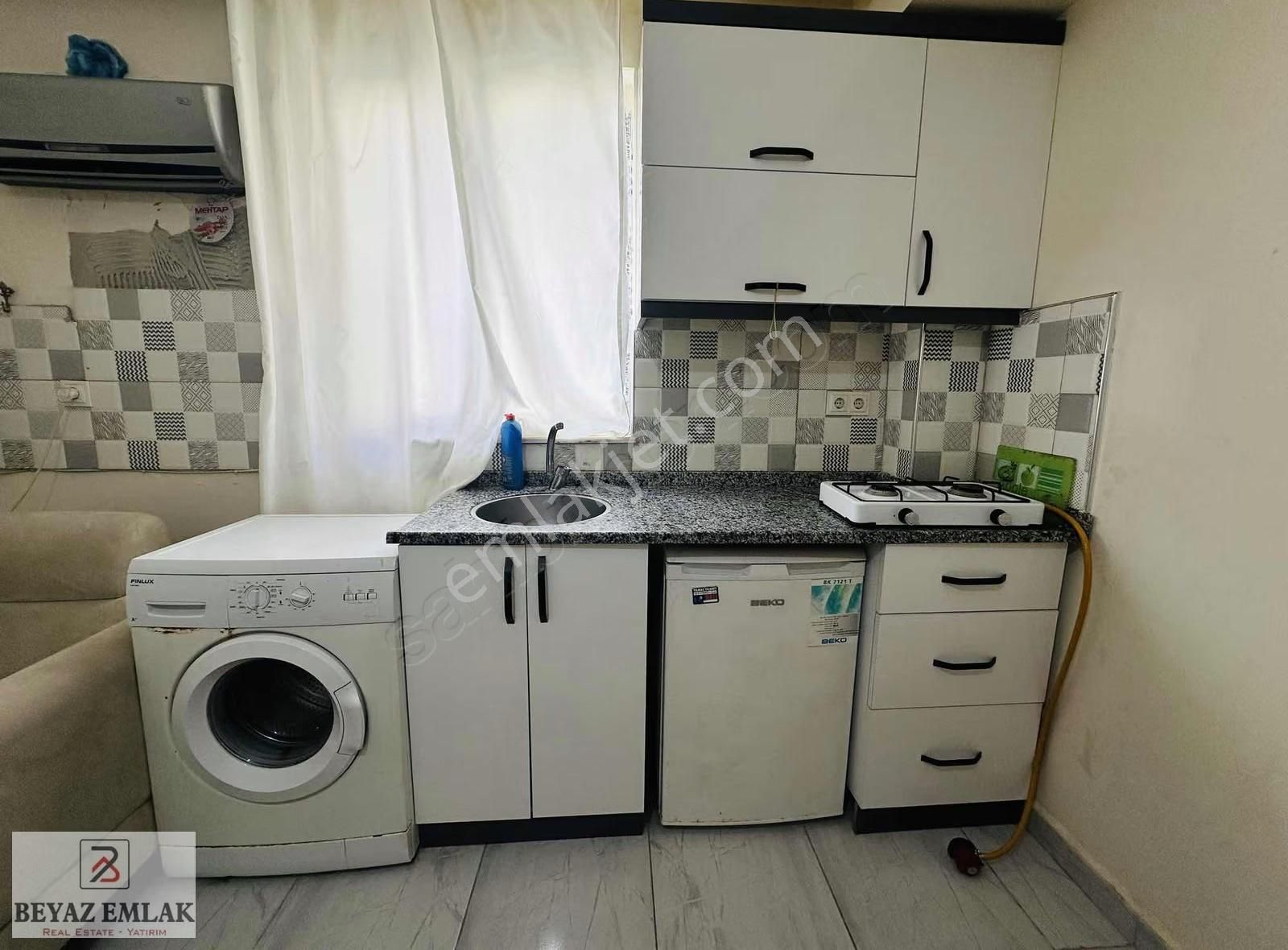 Kafeler Caddesinde Elek. Su Dahil Eşyalı 1+0 - Görsel 14