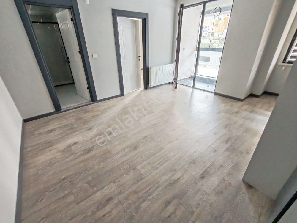 Bella Vita Rezidans’ta Yüksek Giriş 1+1 | İskanlı, Balkonlu, Güvenlikli Site İçinde! - Görsel 3