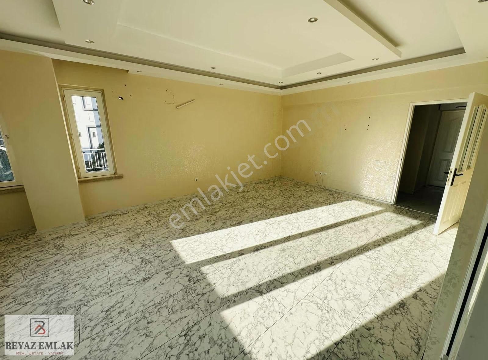 Perge Bulvarı Üzeri Acil Satılık 170 M2 4+1 Ara Kat - Görsel 6