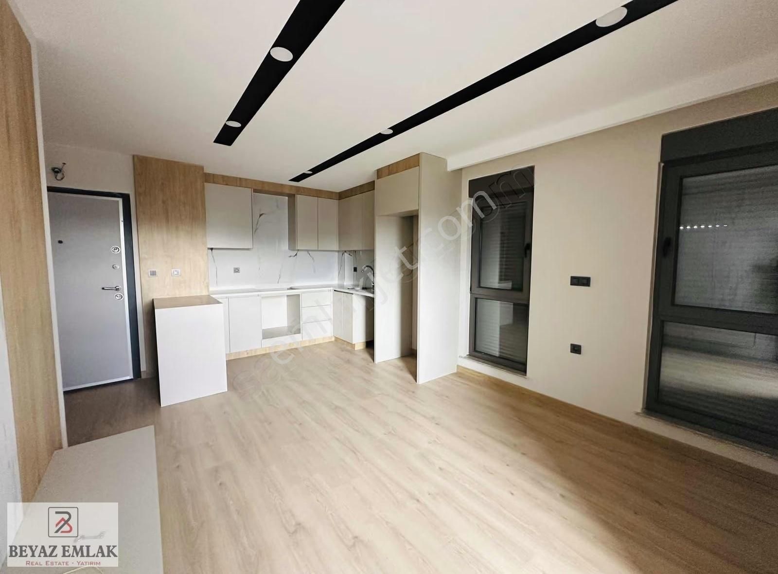 Demirel'de Tramvaya Yakın Ferah Kullanışlı Gd Cephe Katta 1+1 - Görsel 4