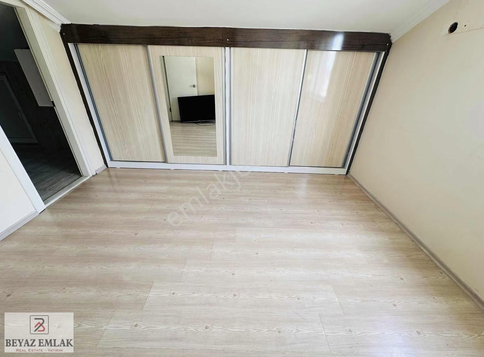 Ahatlı'da 2+1 Ayrı Mutfaklı Geniş Teras Katı - Görsel 16