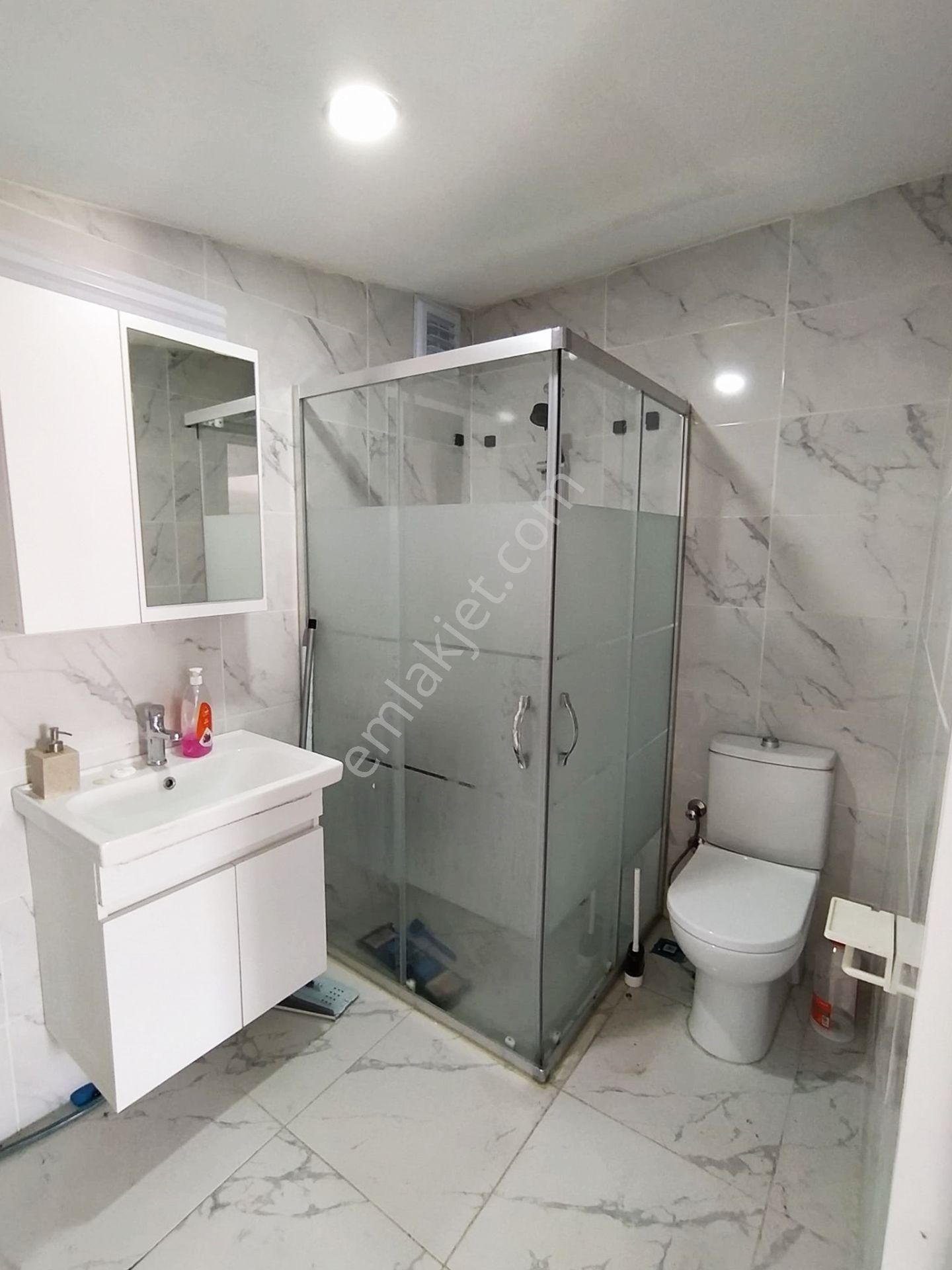 Mertcan Dan Kartal Marmaray Durağına 13 Dk Amerikan Mutfaklı 1+1 Teraslı - Görsel 12