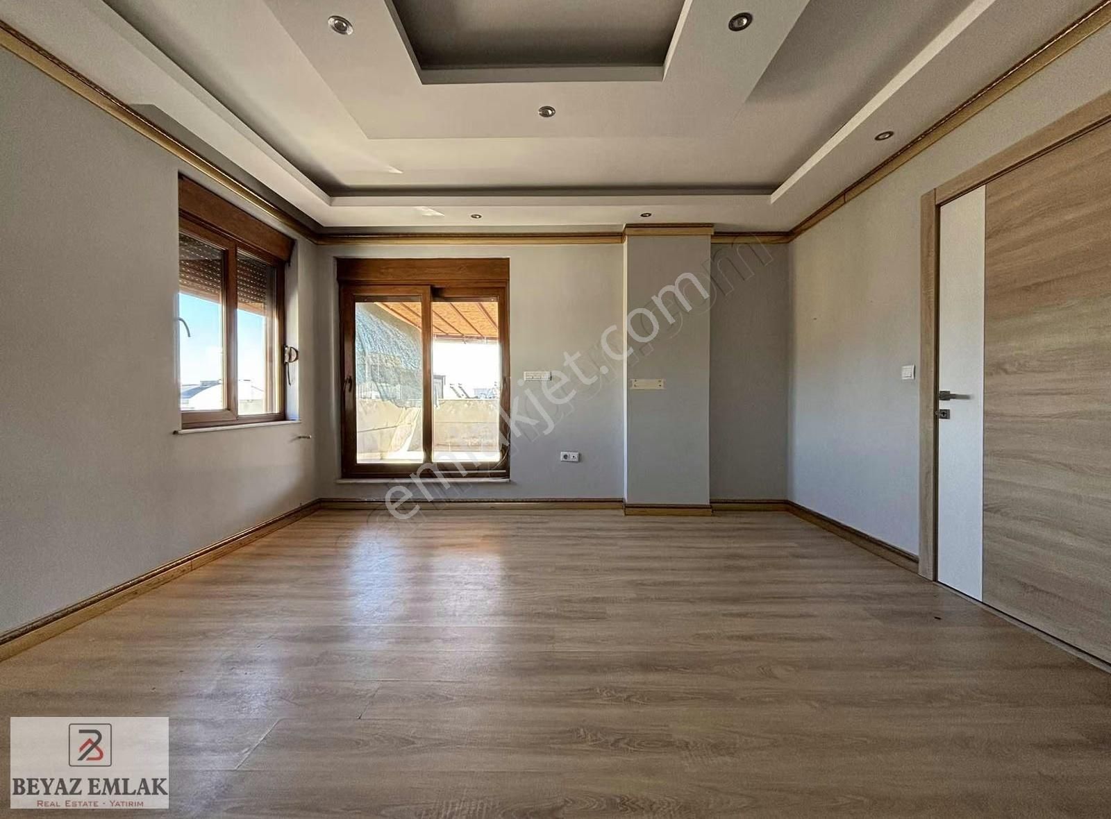 Beyaz Emlak'tan Teraslı Otoparklı Konum Avantajlı Kiralık 4+1 - Görsel 14