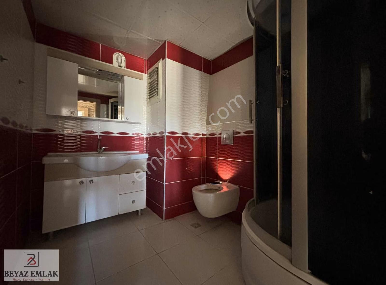 Beyaz Emlak'tan Teraslı Otoparklı Konum Avantajlı Kiralık 4+1 - Görsel 11