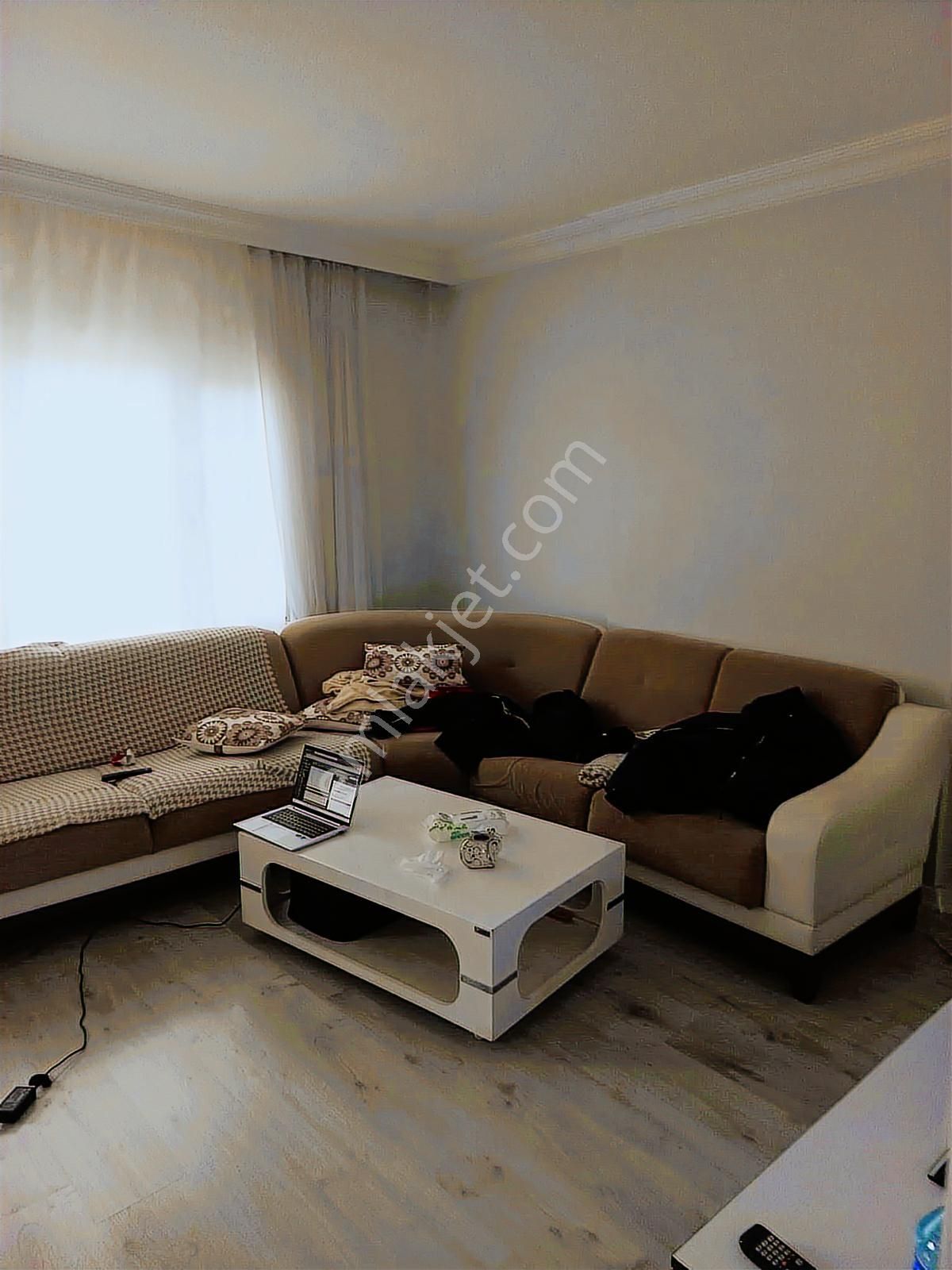 Süreyya Plajında 3+1 90 M² Kiralık Daire