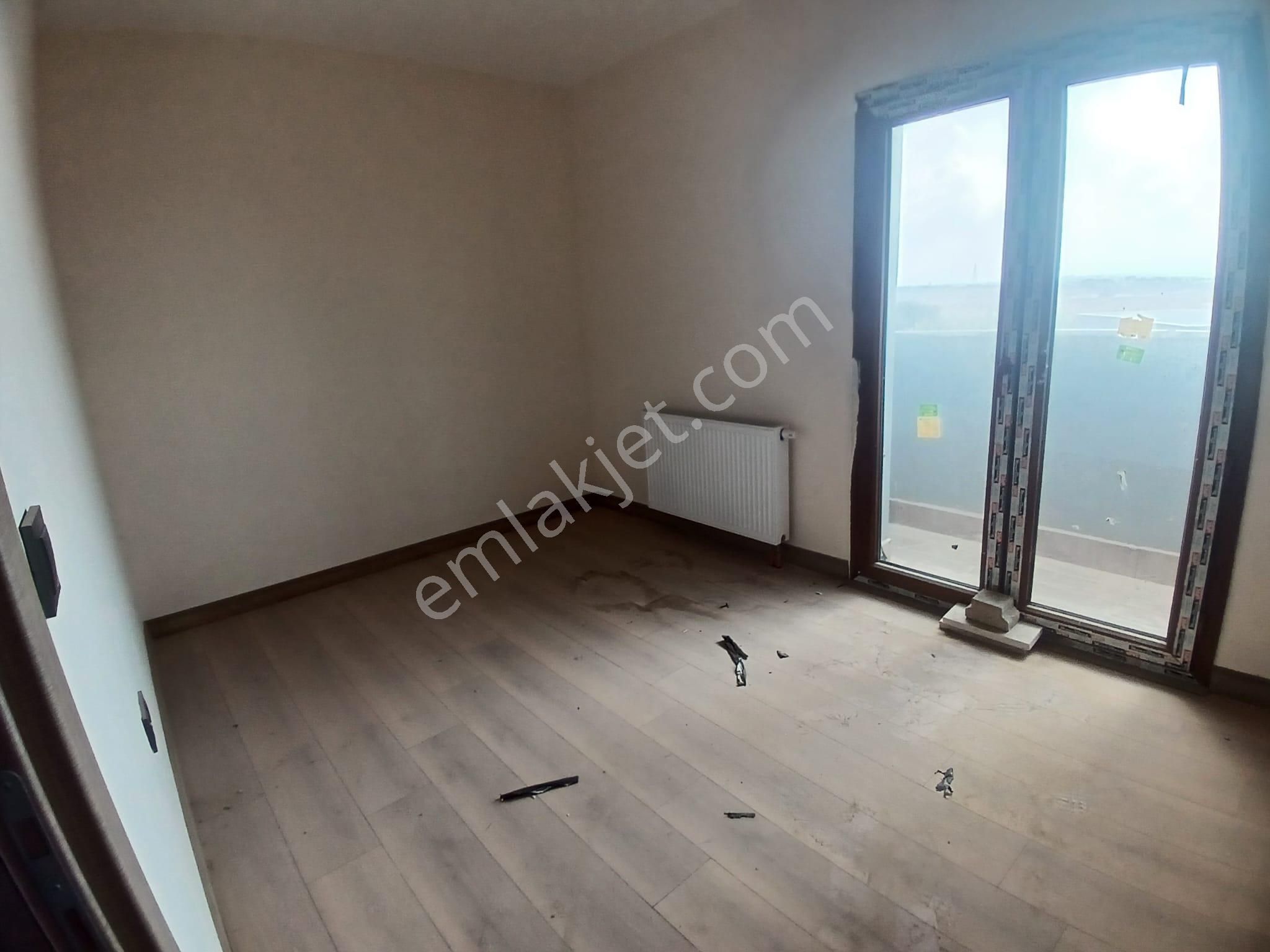 Adana Sarıçam Buruk Tokilerde Petrole Yakın Yemek Odalı 2,5+1 Kiralık Fırsat Daire - Görsel 9