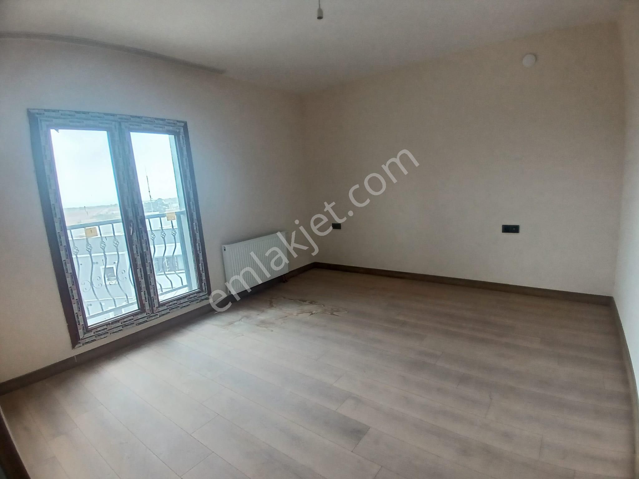 Adana Sarıçam Buruk Tokilerde Petrole Yakın Yemek Odalı 2,5+1 Kiralık Fırsat Daire - Görsel 8