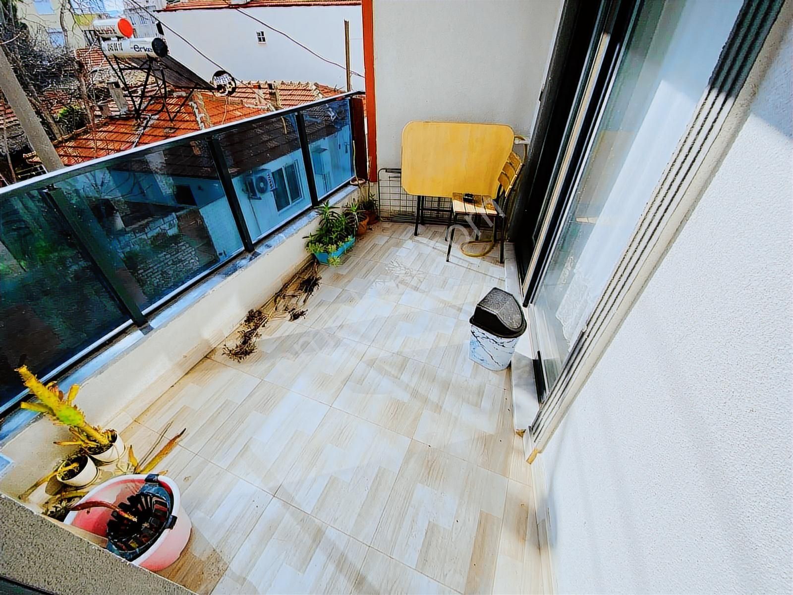 Çarşı Merkezinde Ful Eşyalı Ara Kat 1+1 Daire - Görsel 25