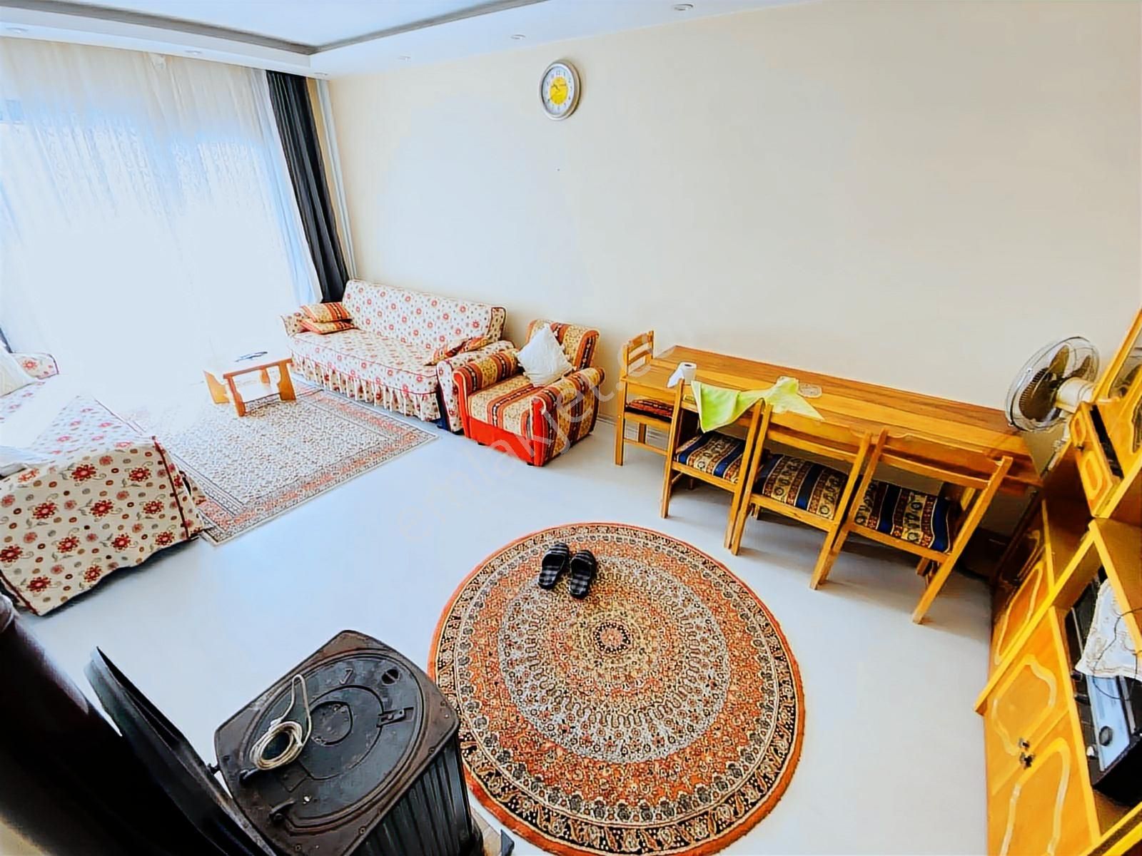 Çarşı Merkezinde Ful Eşyalı Ara Kat 1+1 Daire - Görsel 5