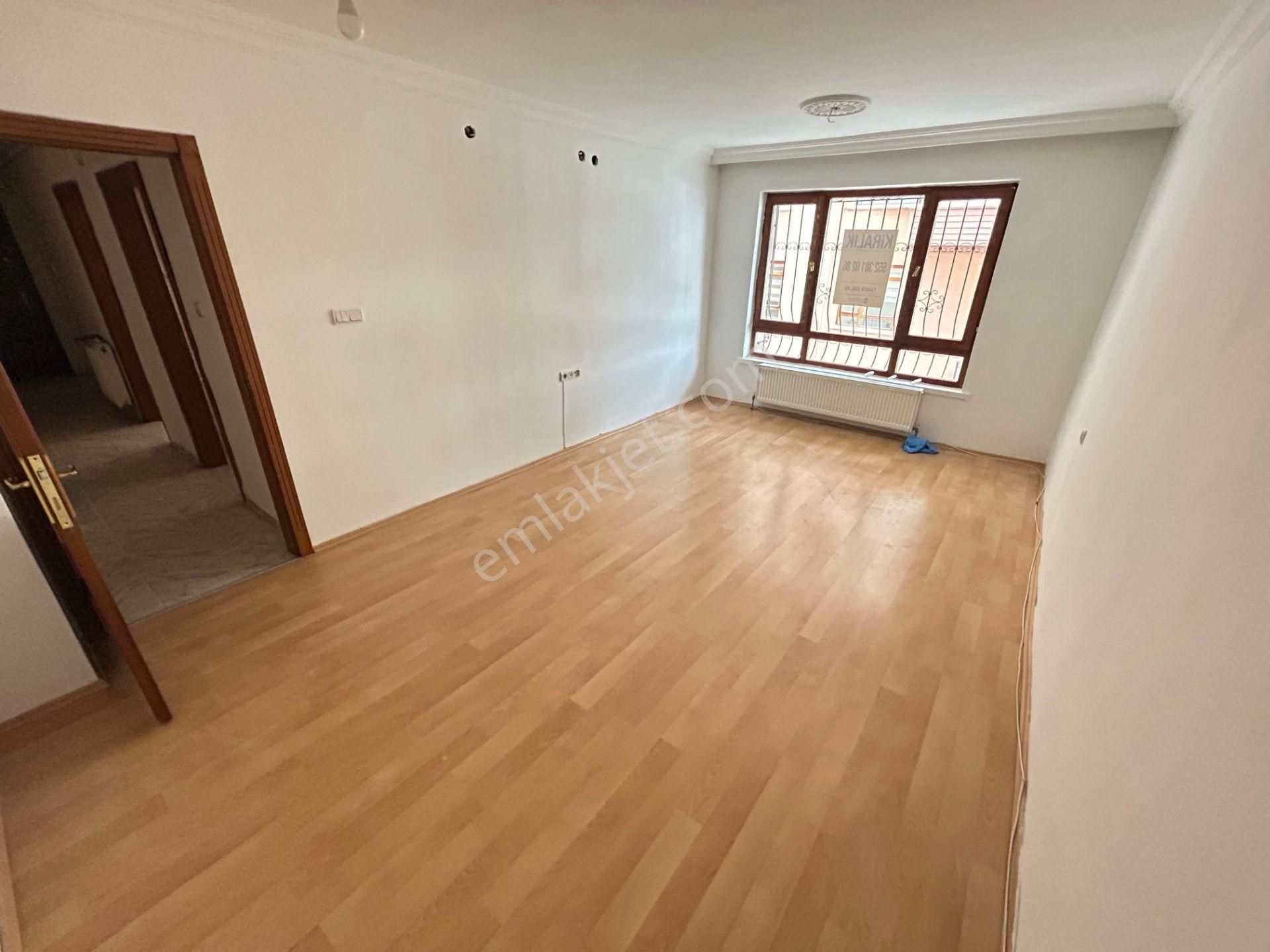 Taner'den Öveçler'de 3+1 Çift Balkonlu Bağımsız Asansörlü Otoparklı Temiz Daire - Görsel 11