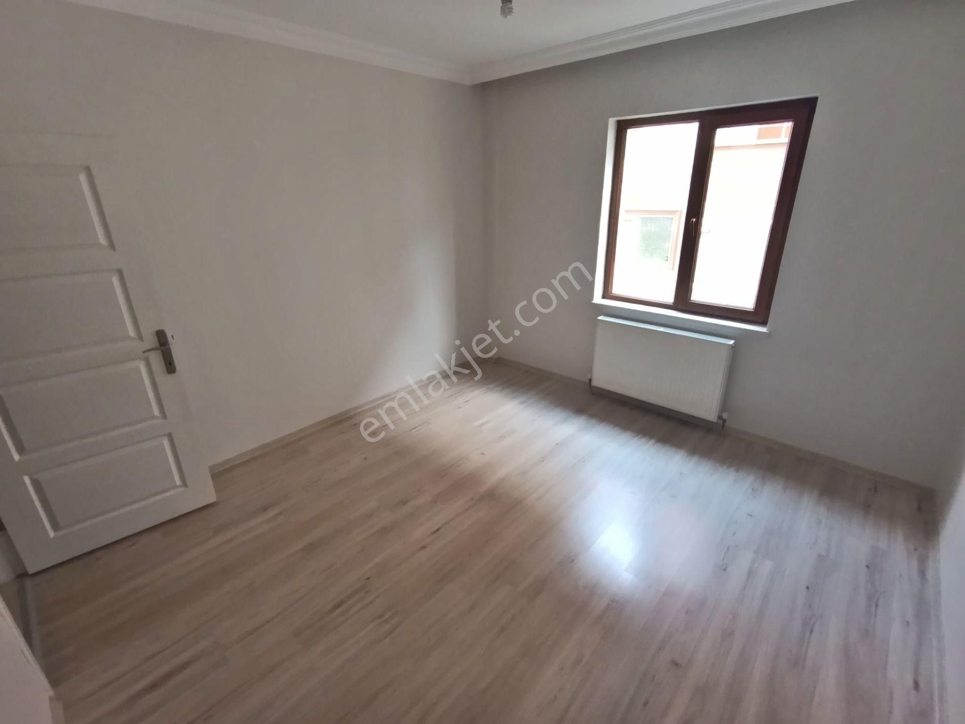Caddeye 1 Bina! Arakat/ön Cephe 120² Okul Dibi Asansörlü Kiralık - Görsel 6