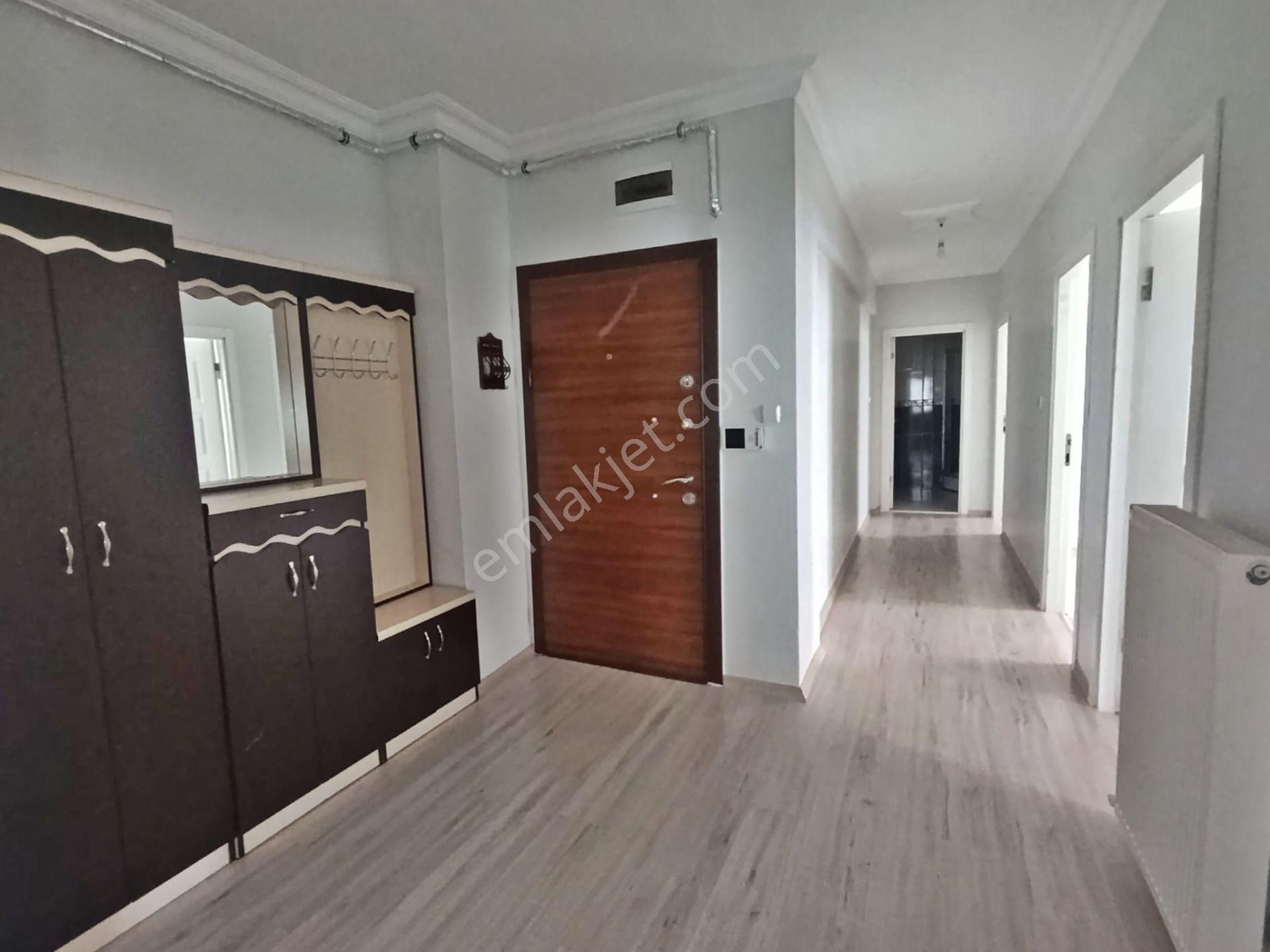 Caddeye 1 Bina! Arakat/ön Cephe 120² Okul Dibi Asansörlü Kiralık - Görsel 26