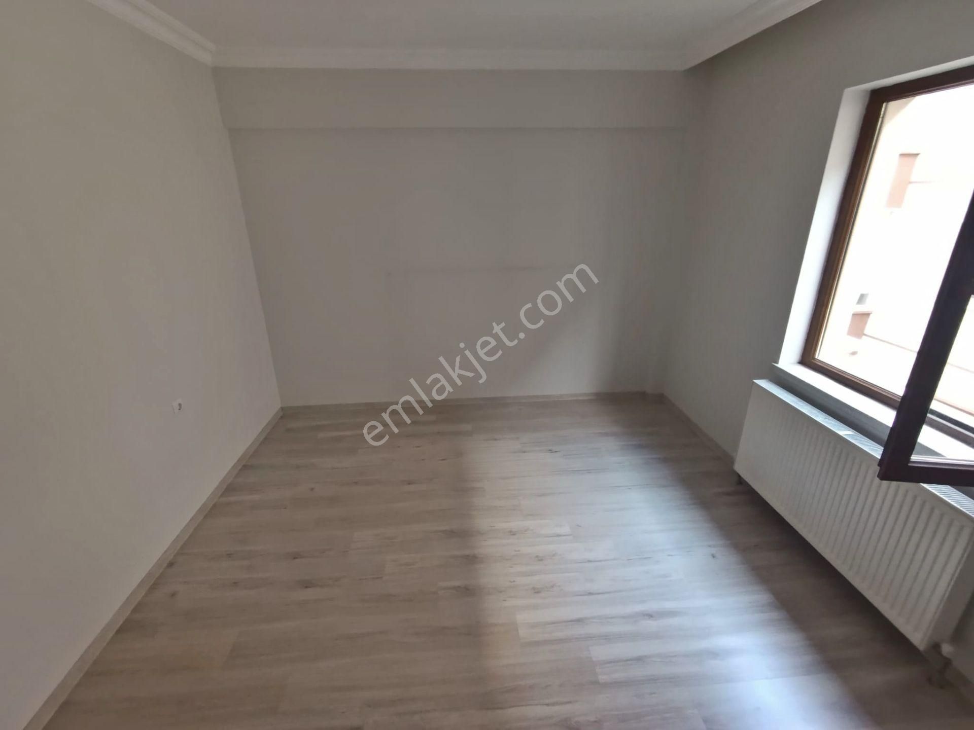 Caddeye 1 Bina! Arakat/ön Cephe 120² Okul Dibi Asansörlü Kiralık - Görsel 20
