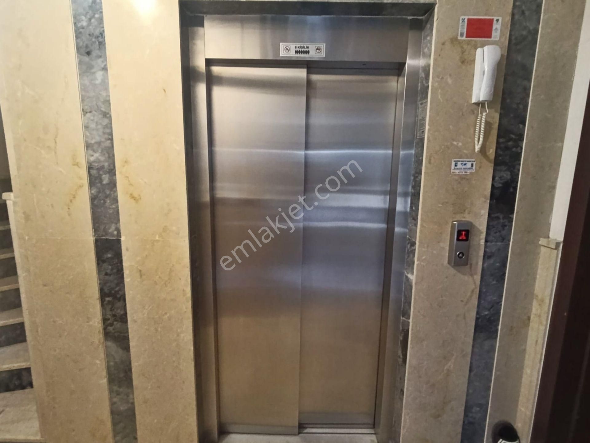 Caddeye 1 Bina! Arakat/ön Cephe 120² Okul Dibi Asansörlü Kiralık - Görsel 24