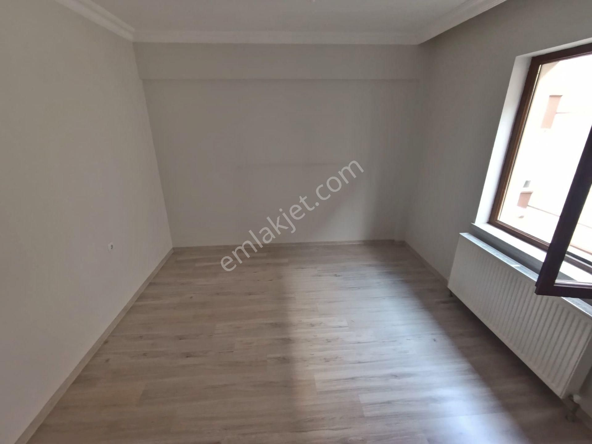 Caddeye 1 Bina! Arakat/ön Cephe 120² Okul Dibi Asansörlü Kiralık - Görsel 14