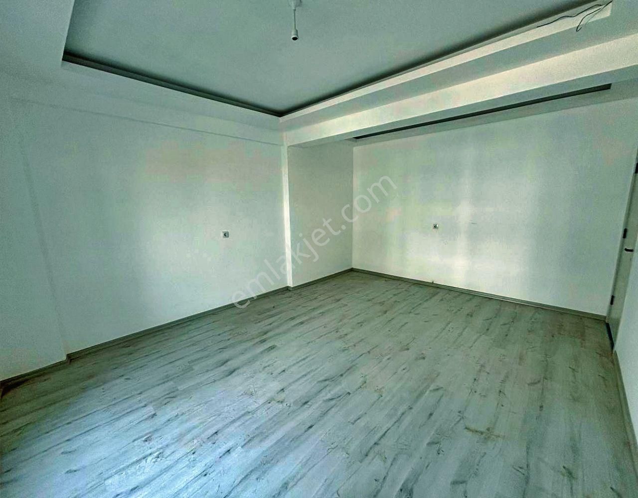 Uytundan Burhaniyede Havuzlu Sitede Doğalgazlı Kiralık 2+1 Daire - Görsel 6