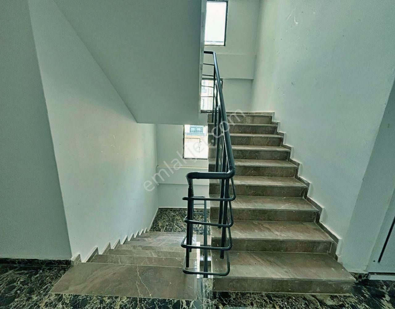 Uytundan Burhaniyede Havuzlu Sitede Doğalgazlı Kiralık 2+1 Daire - Görsel 19