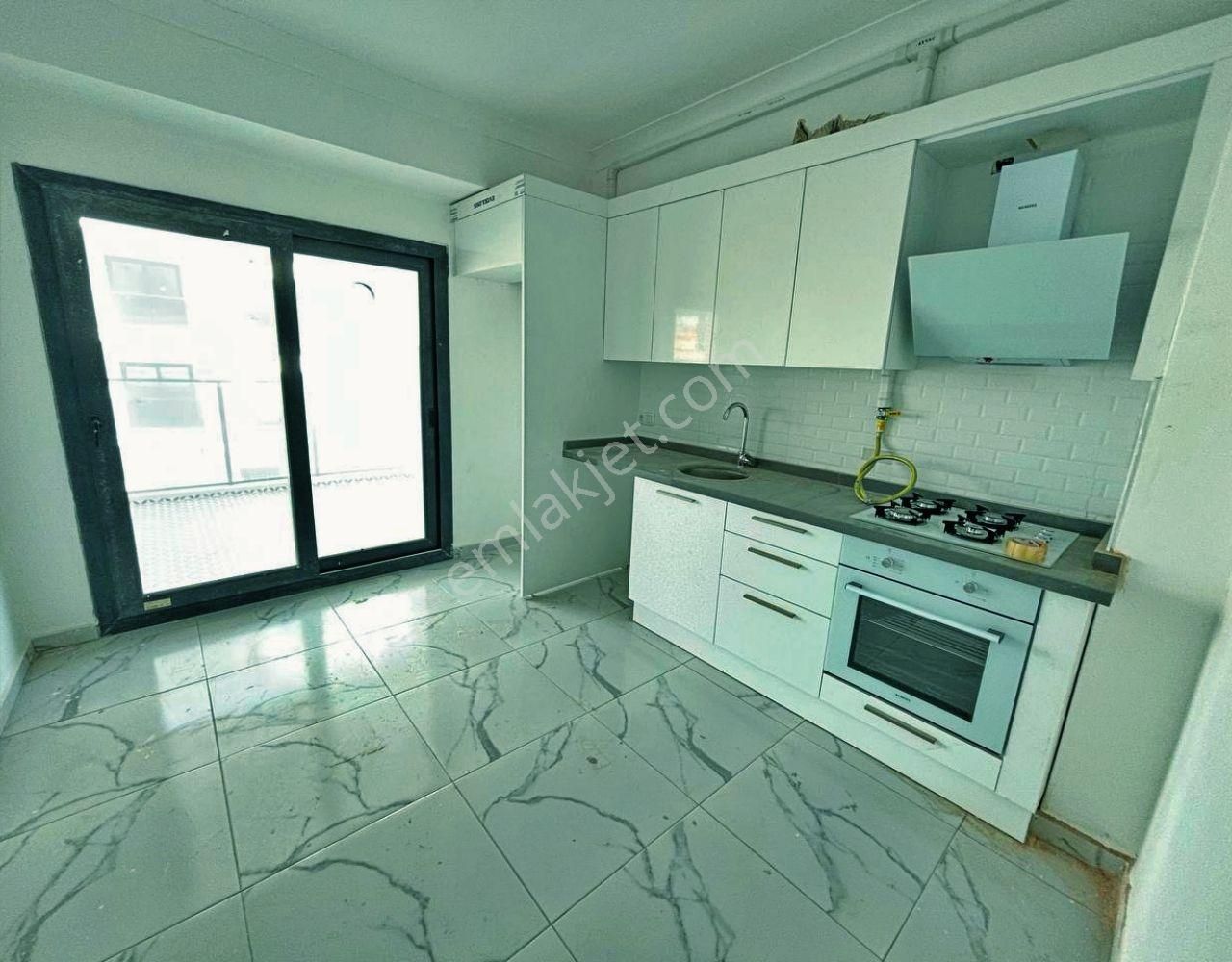 Uytundan Burhaniyede Havuzlu Sitede Doğalgazlı Kiralık 2+1 Daire - Görsel 3