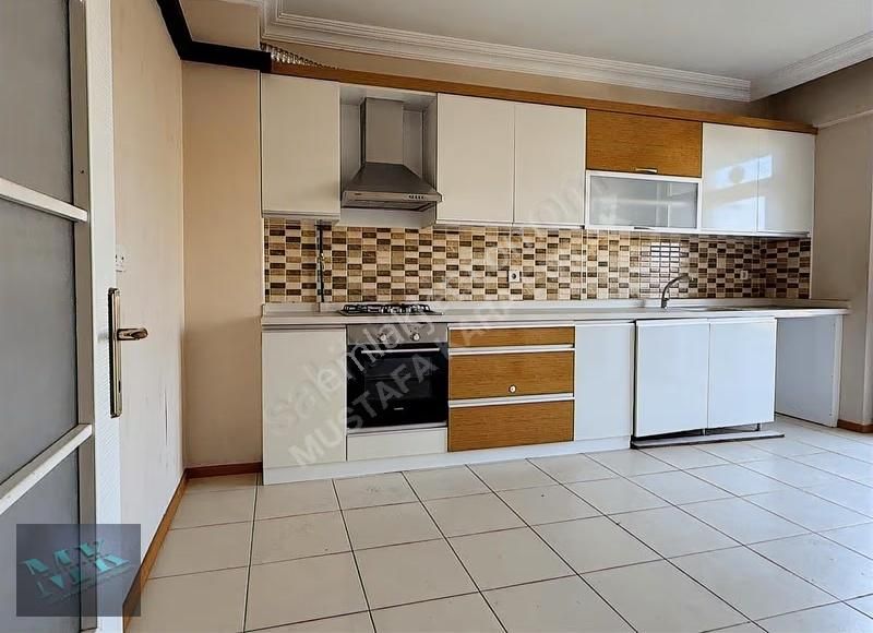 Mustafa Kara'dan Meram Uluırmak Da Cadde Cephe Satılık 3+1 - Görsel 30