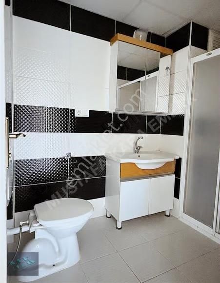 Mustafa Kara'dan Meram Uluırmak Da Cadde Cephe Satılık 3+1 - Görsel 5