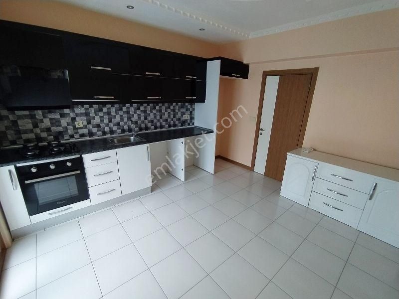 Mertcan Dan Yakacık Meydana Yürüme Site İçi 3+1 Ebeveyn Banyolu - Görsel 14