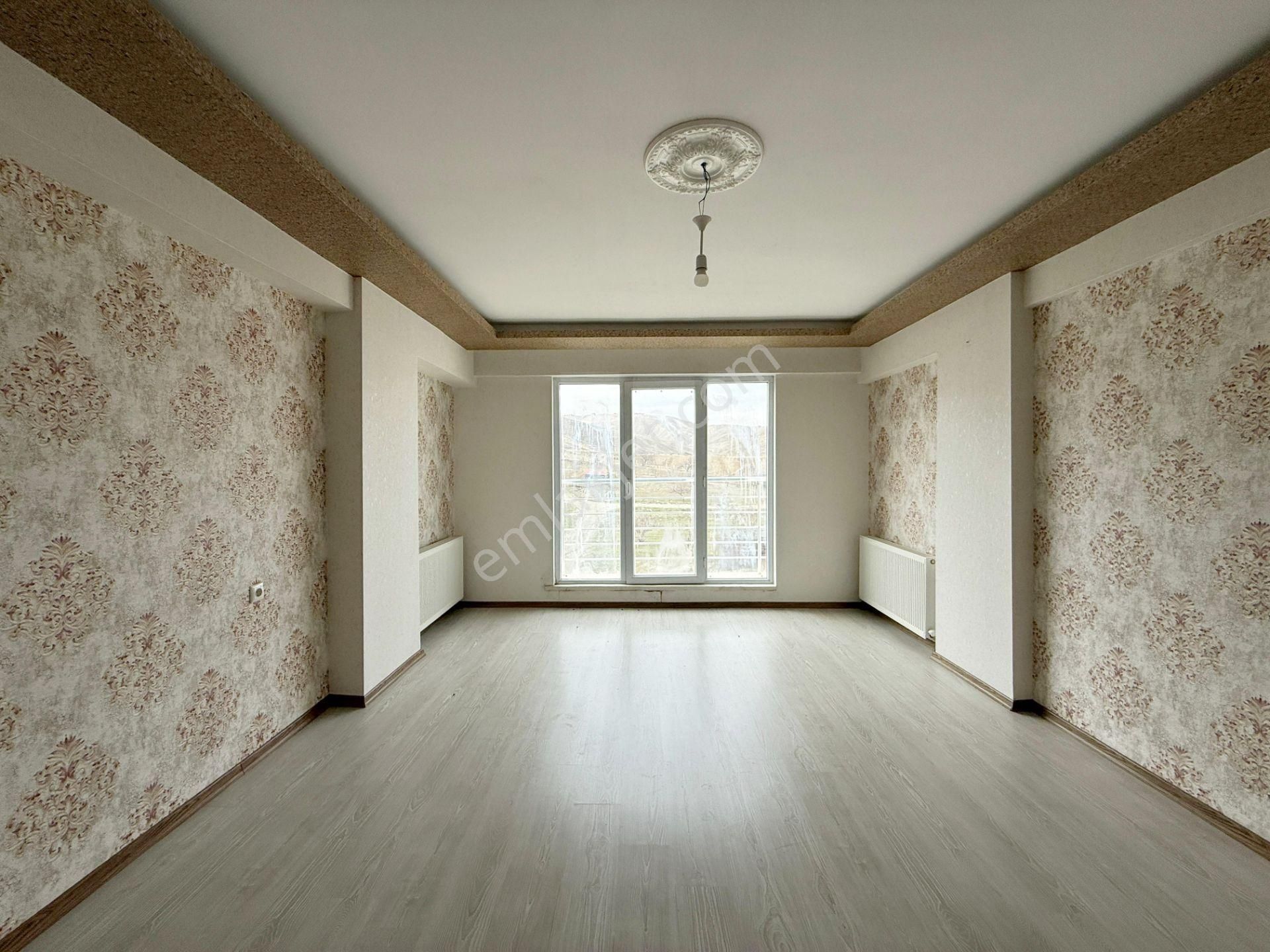 Keciören Hisar Mahallesinde Ara Katta 3+1 Fırsat Daire ** - Görsel 11