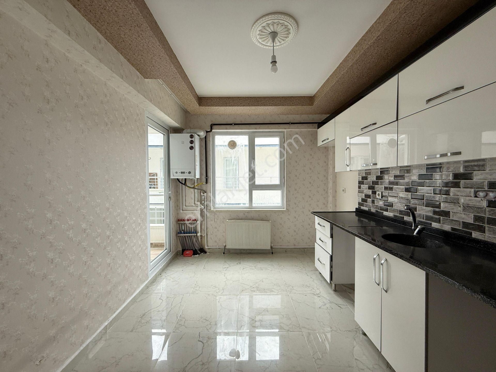 Keciören Hisar Mahallesinde Ara Katta 3+1 Fırsat Daire ** - Görsel 32