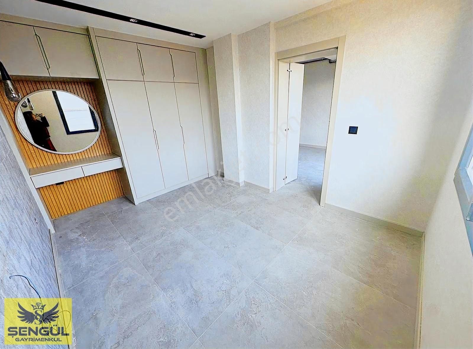Şengül Gayrimenkul'den 1+1 Satılık Lüks Apartlar - Görsel 10