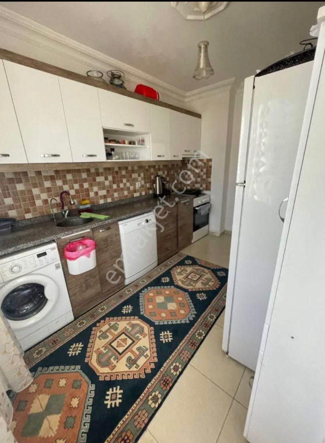 Tranvay Yakını Gazide 2*1 Eşyalı Kiralık