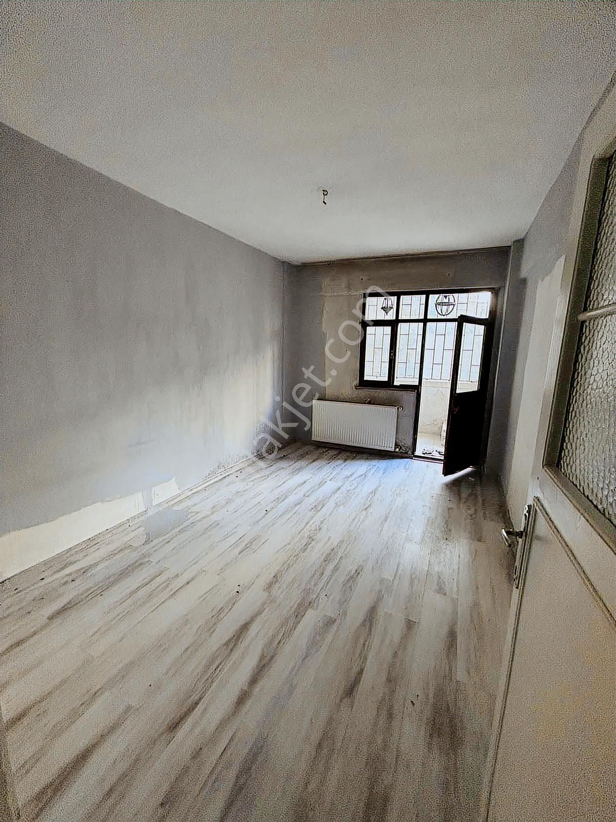 Sefaköy Kemalpaşa'da Satılık 2+1 Daire, Metrobüse 5 Dk! - Görsel 35