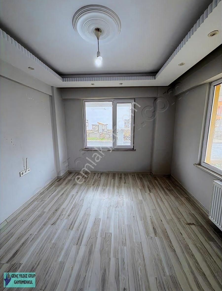 Yunus Emre Mahallesinde Geniş Yüksek Giriş 2+1 Satılık Daire - Görsel 4