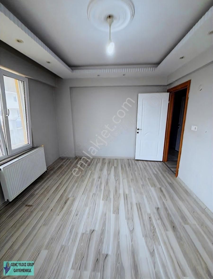 Yunus Emre Mahallesinde Geniş Yüksek Giriş 2+1 Satılık Daire - Görsel 6