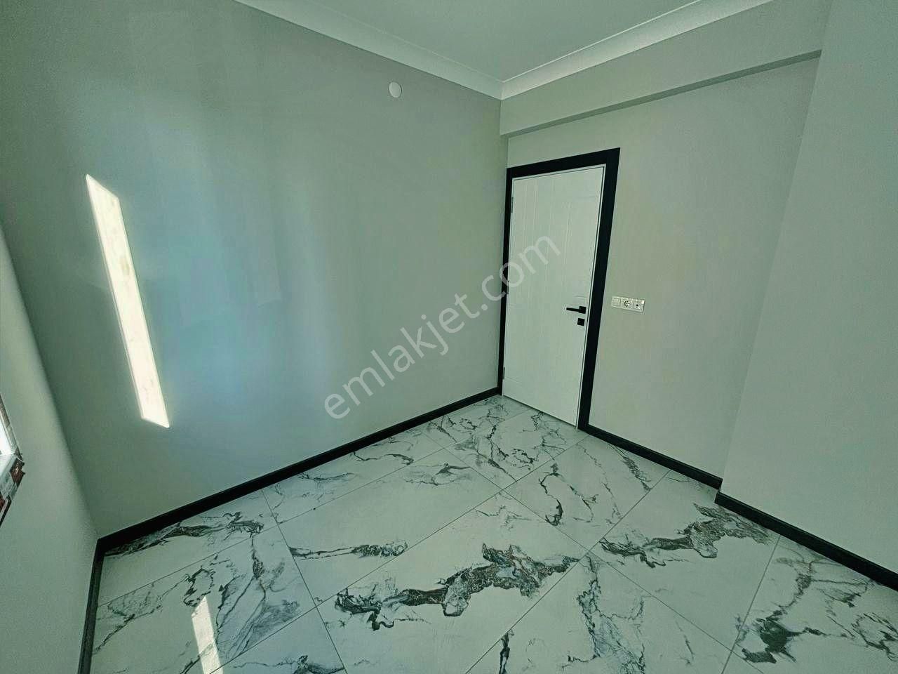 Uytundan Burhaniye Bademalanında Yerden Isıtmalı Arakat 2+1daire - Görsel 11