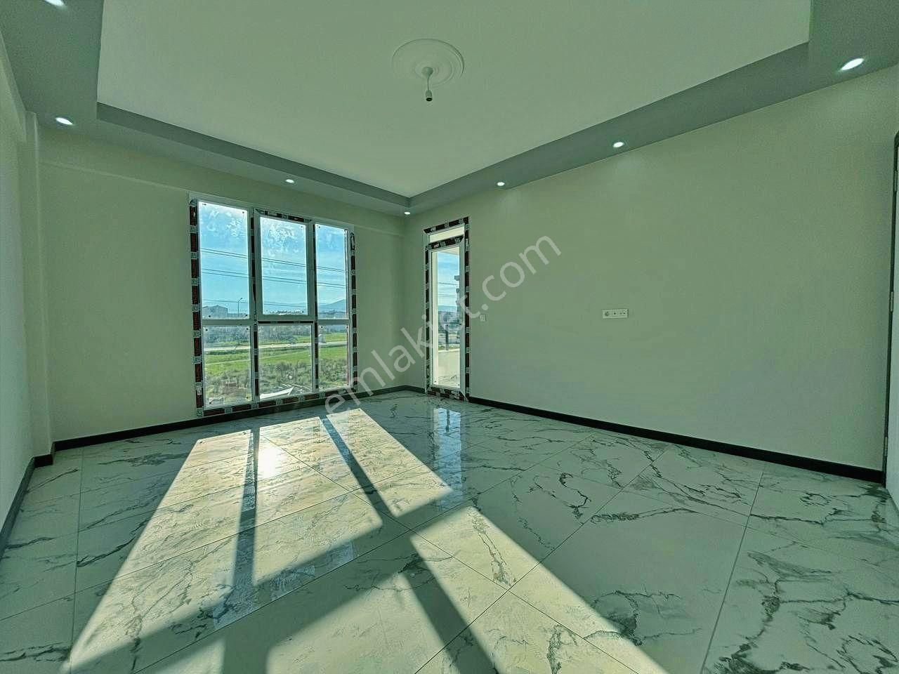 Uytundan Burhaniye Bademalanında Yerden Isıtmalı Arakat 2+1daire - Görsel 3