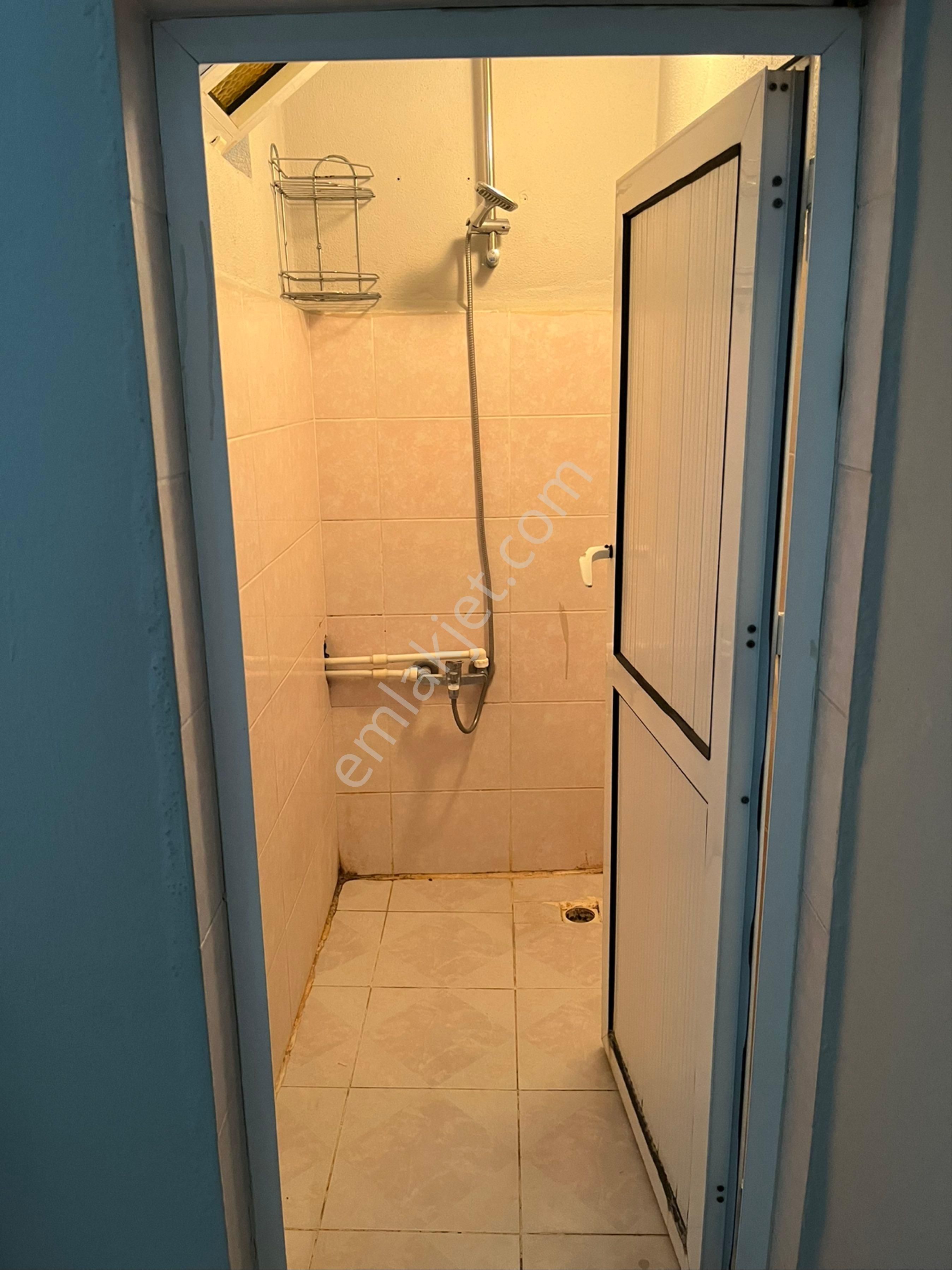 İyi Konumda Okullara Yakın Aile Apartmanı - Görsel 7