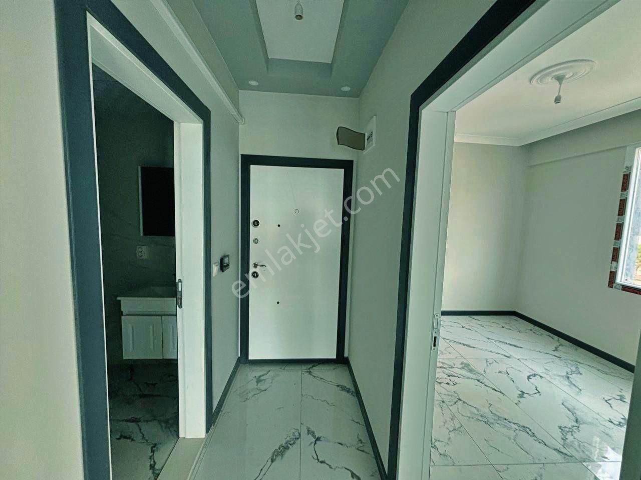 Uytundan Burhaniye Bademalanında Yerden Isıtmalı Arakat 1+1daire - Görsel 23